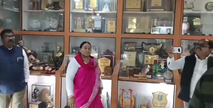 Screenshot_2025-12-08-18-43-22-19_6012fa4d4ddec268fc5c7112cbb265e7 (1)